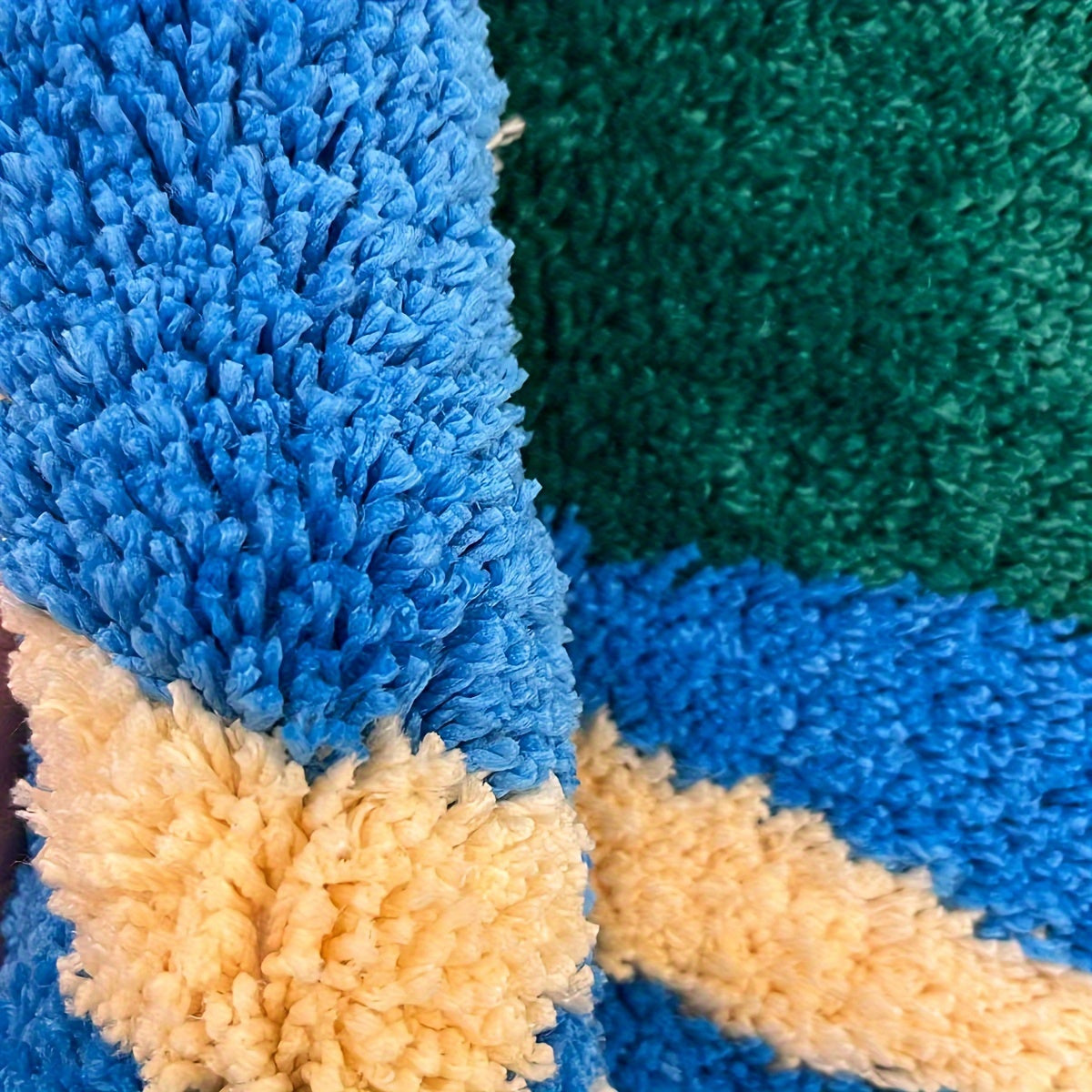 Plush Frog-Shaped Bath Mat - Thick, Non-Slip & Absorbent Carpet for Bedroom, Living Room & Bathroom Decor, Fluffy Plush Winter Decor Decoration